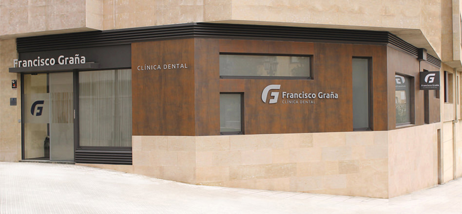 Clínica Dental Francisco Graña Dentista en Oviedo